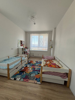 Продам трехкомнатную (3-комн.) квартиру, имени Л.И. Гоман (Пригород Лесное мкр.) ул, 10, Мисайлово д