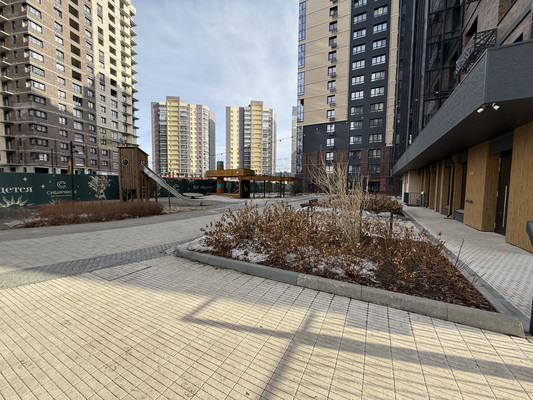 Продам трехкомнатную (3-комн.) квартиру, Юрия Левитанского ул, 4, Иркутск г