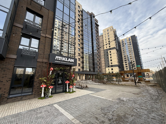 Продам трехкомнатную (3-комн.) квартиру, Юрия Левитанского ул, 4, Иркутск г