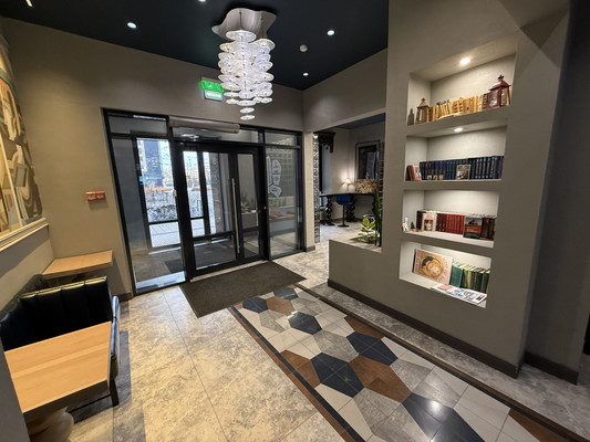 Продам трехкомнатную (3-комн.) квартиру, Юрия Левитанского ул, 4, Иркутск г