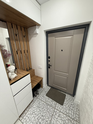 Продам трехкомнатную (3-комн.) квартиру, Юрия Левитанского ул, 4, Иркутск г