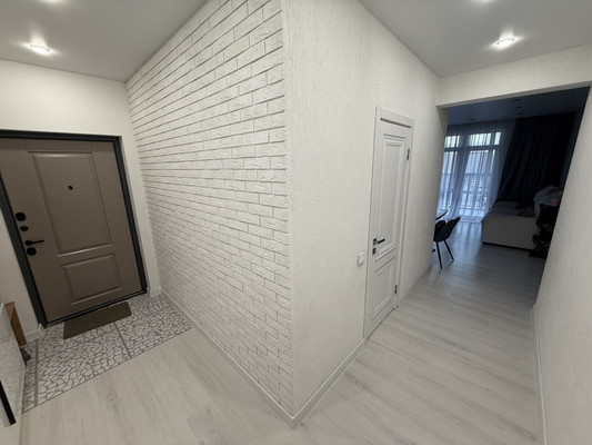 Продам трехкомнатную (3-комн.) квартиру, Юрия Левитанского ул, 4, Иркутск г