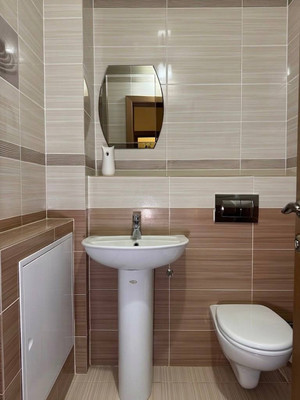 Продам трехкомнатную (3-комн.) квартиру, Ленина ул, 39, Ханты-Мансийск г