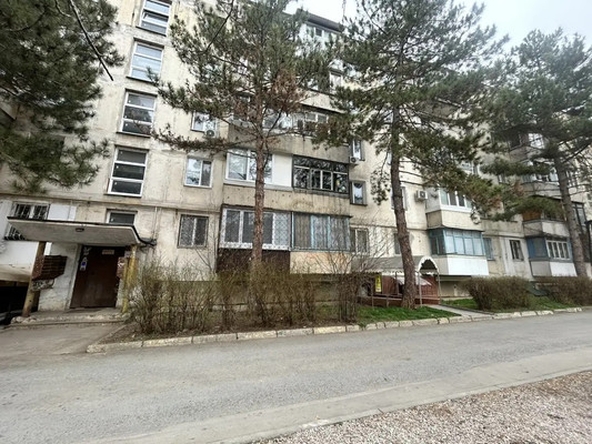 Продам однокомнатную (1-комн.) квартиру, Ростовская ул, 21, Симферополь г