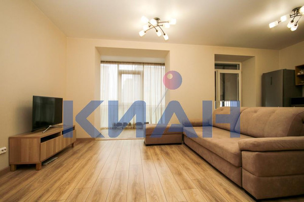 Продам двухкомнатную (2-комн.) квартиру, Авиаторов ул, 4кГ, Красноярск г