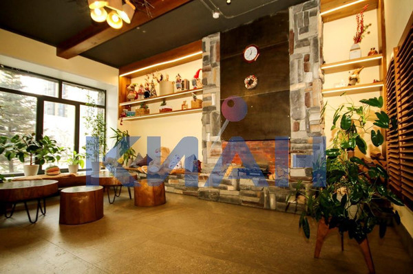 Продам двухкомнатную (2-комн.) квартиру, Авиаторов ул, 4кГ, Красноярск г