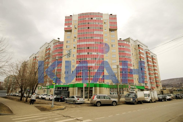 Продам трехкомнатную (3-комн.) квартиру, Судостроительная ул, 62, Красноярск г