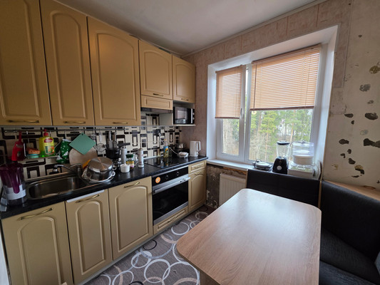 Продам двухкомнатную (2-комн.) квартиру, Антикайнена ул, 5, Костомукша г