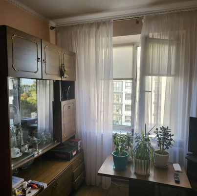 Продам двухкомнатную (2-комн.) квартиру, Мильчакова ул, 3, Ростов-на-Дону г