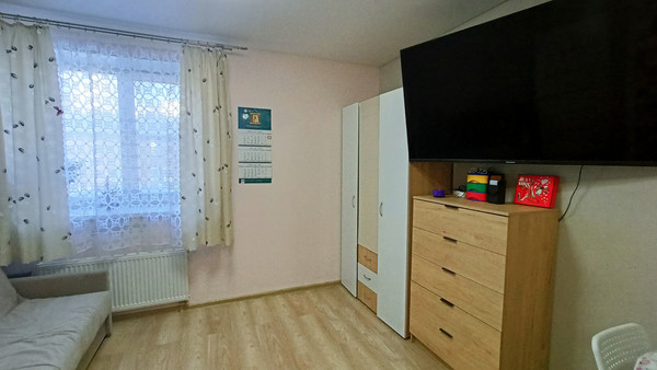 Продам однокомнатную (1-комн.) квартиру, Заречная ул, 3к1, Ханты-Мансийск г