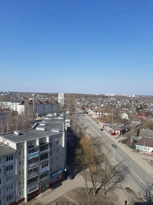 Продам трехкомнатную (3-комн.) квартиру, Ново-Советская ул, 38, Брянск г