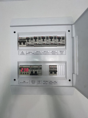 Продам однокомнатную (1-комн.) квартиру, Некрасовский (Зенино ЖК Самолёт мкр.) проезд, 13, Люберцы г