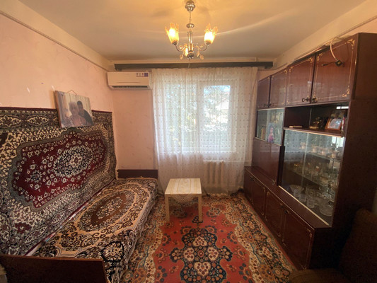 Продам трехкомнатную (3-комн.) квартиру, Школьная ул, 5, Витязево с