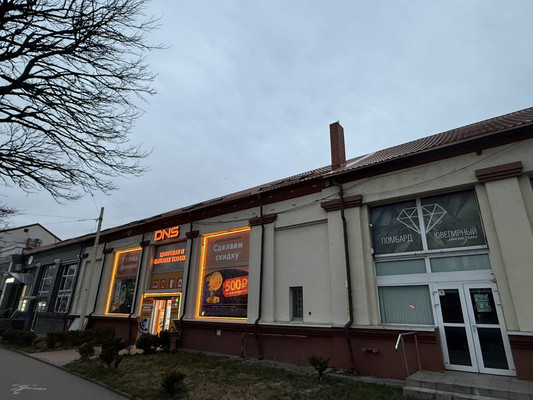 Сдам торговое помещение 352 м2, Черняховского ул, 15, Калининград г