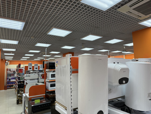 Сдам торговое помещение 352 м2, Черняховского ул, 15, Калининград г