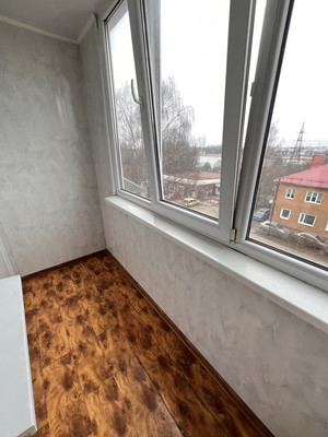 Продам трехкомнатную (3-комн.) квартиру, Чаадаева ул, 13, Калининград г