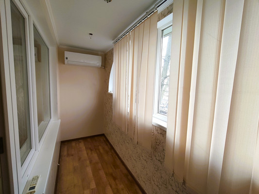 Продам двухкомнатную (2-комн.) квартиру, Генерала Острякова пр-кт, 141, Севастополь г