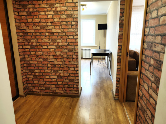 Продам двухкомнатную (2-комн.) квартиру, Генерала Острякова пр-кт, 141, Севастополь г