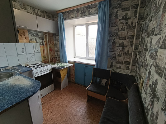 Продам двухкомнатную (2-комн.) квартиру, Рокоссовского ул, 20, Ишим г