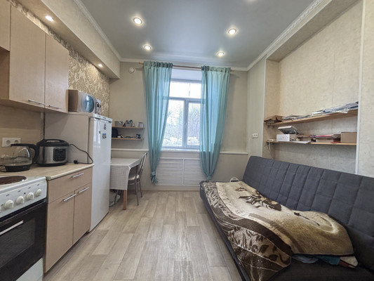 Продам однокомнатную (1-комн.) квартиру, Абжалилова ул, 1/82, Казань г