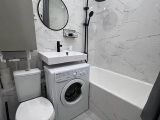 Продам однокомнатную (1-комн.) квартиру, Ленина пр-кт, 14, Новороссийск г