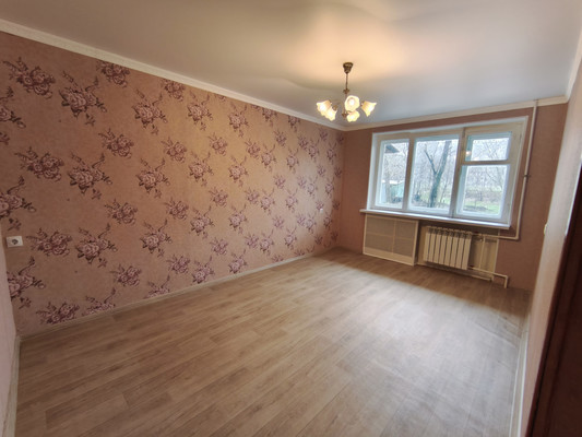 Продам двухкомнатную (2-комн.) квартиру, 2-я Краснодонская ул, 84, Ростов-на-Дону г