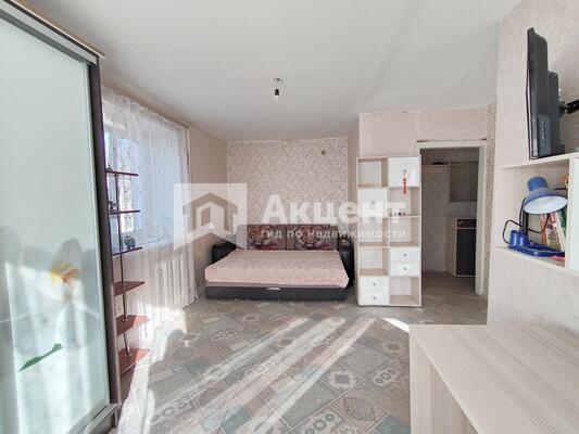 Продам однокомнатную (1-комн.) квартиру, 8 Марта ул, 27, Иваново г