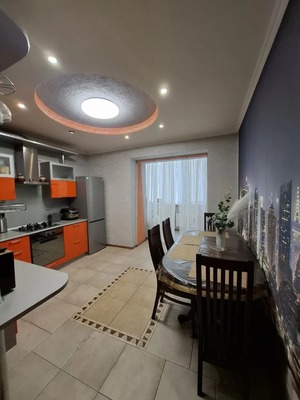 Продам трехкомнатную (3-комн.) квартиру, Подвойского ул, 125, Тихорецк г