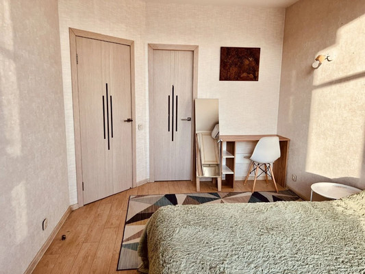 Продам однокомнатную (1-комн.) квартиру, Киевская ул, 177В, Симферополь г