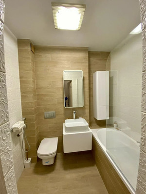 Продам однокомнатную (1-комн.) квартиру, Киевская ул, 177В, Симферополь г