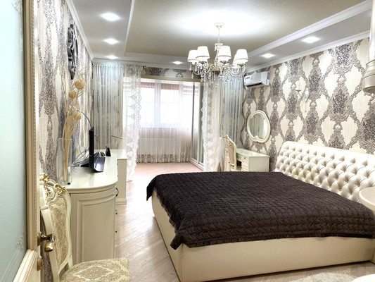 Продам трехкомнатную (3-комн.) квартиру, Передовая ул, 201, Тихорецк г