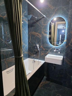 Продам многокомнатную квартиру, Полковника Романова ул, 11, Нагорное п