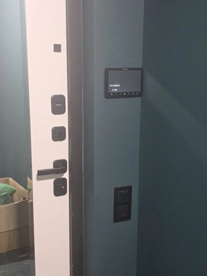 Продам многокомнатную квартиру, Полковника Романова ул, 11, Нагорное п