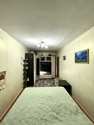 Продам трехкомнатную (3-комн.) квартиру, Гулевский проезд, 5, Подольск г