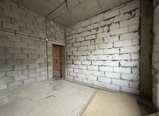 Продам трехкомнатную (3-комн.) квартиру, Атажукина ул, 11, Нальчик г