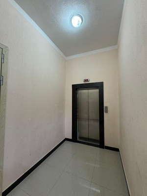 Продам трехкомнатную (3-комн.) квартиру, Атажукина ул, 11, Нальчик г