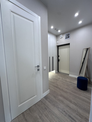 Сдам двухкомнатную (2-комн.) квартиру, Торговая ул, 6, Заречье рп