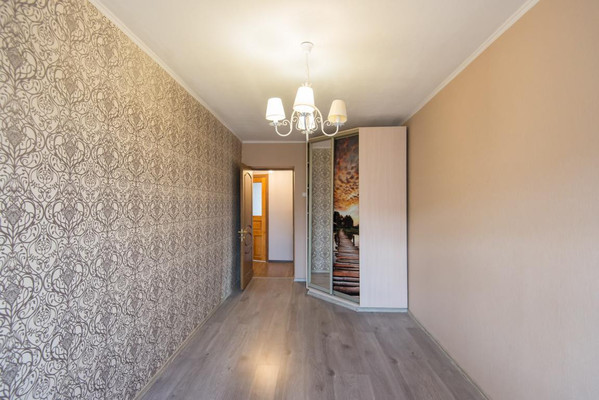 Продам двухкомнатную (2-комн.) квартиру, Свердловская ул, 5, Ростов-на-Дону г