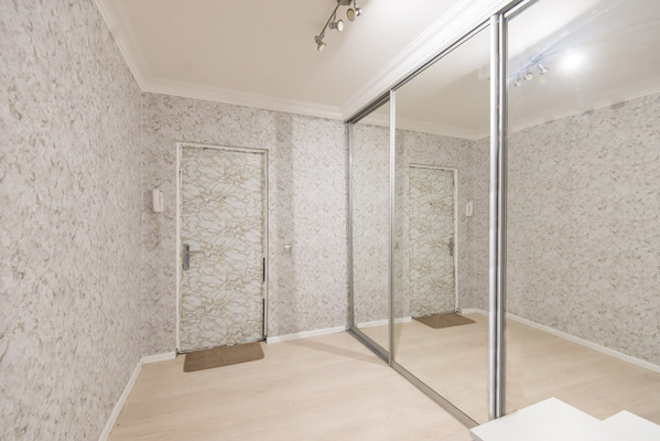 Продам однокомнатную (1-комн.) квартиру, Платона Кляты ул, 15, Ростов-на-Дону г