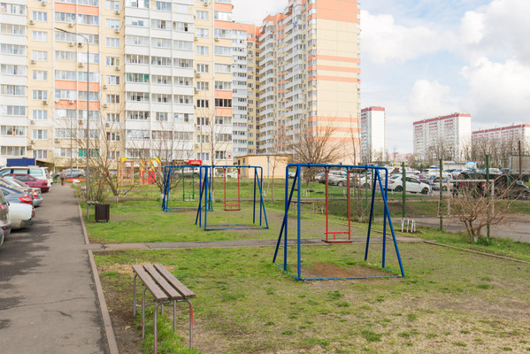 Продам однокомнатную (1-комн.) квартиру, Платона Кляты ул, 15, Ростов-на-Дону г