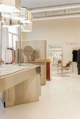 Продам коммерческое помещение 315 м2, Покровка ул, 7/9-11к1, Москва г