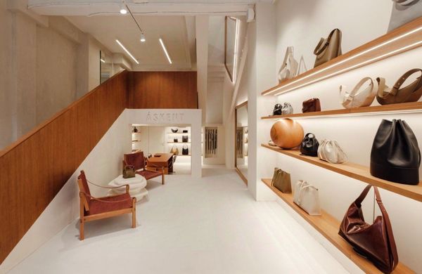 Продам коммерческое помещение 315 м2, Покровка ул, 7/9-11к1, Москва г