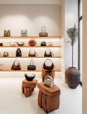 Продам коммерческое помещение 315 м2, Покровка ул, 7/9-11к1, Москва г