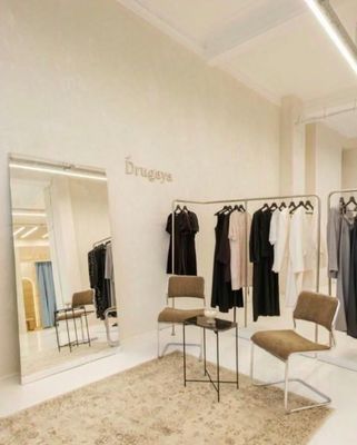 Продам коммерческое помещение 315 м2, Покровка ул, 7/9-11к1, Москва г