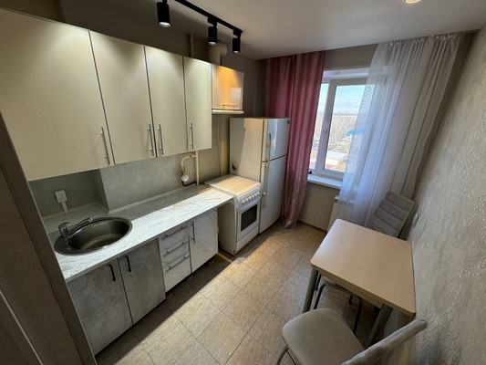 Продам двухкомнатную (2-комн.) квартиру, Пионерская ул, 71, Комсомольск-на-Амуре г