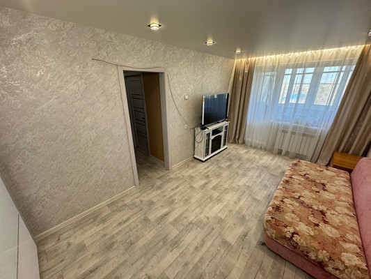 Продам двухкомнатную (2-комн.) квартиру, Пионерская ул, 71, Комсомольск-на-Амуре г