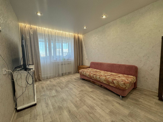 Продам двухкомнатную (2-комн.) квартиру, Пионерская ул, 71, Комсомольск-на-Амуре г