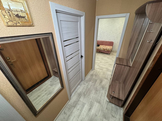 Продам двухкомнатную (2-комн.) квартиру, Пионерская ул, 71, Комсомольск-на-Амуре г