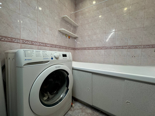 Продам двухкомнатную (2-комн.) квартиру, Пионерская ул, 71, Комсомольск-на-Амуре г