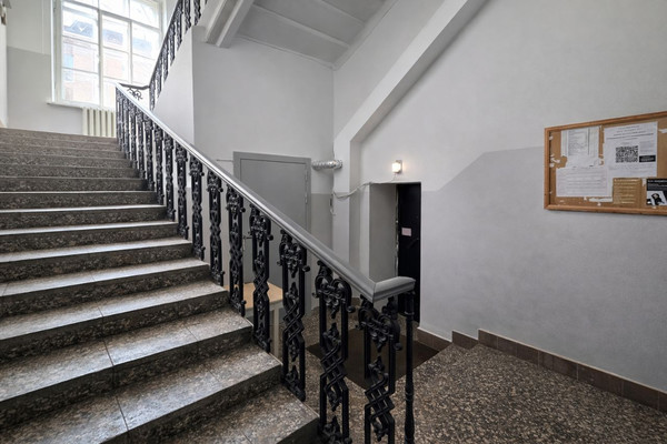 Продам трехкомнатную (3-комн.) квартиру, Шпалерная ул, 38, Санкт-Петербург г